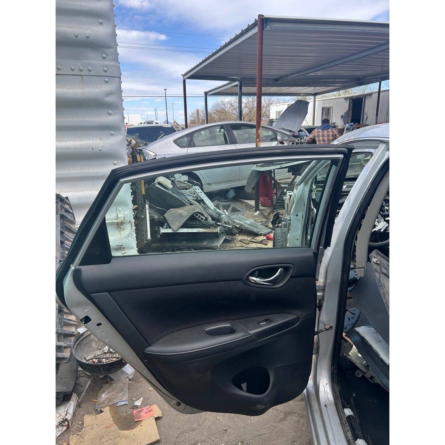 2016-2019 Nissan Sentra, silver, left rear door