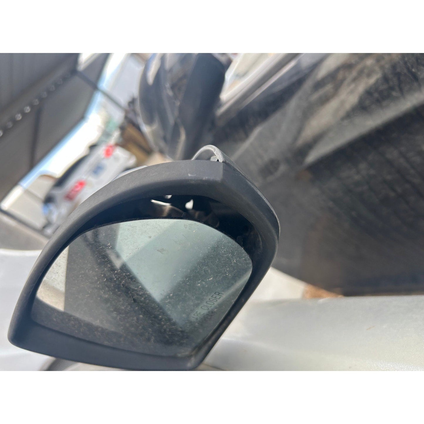 2018 Hyundai Elantra Right Front Door