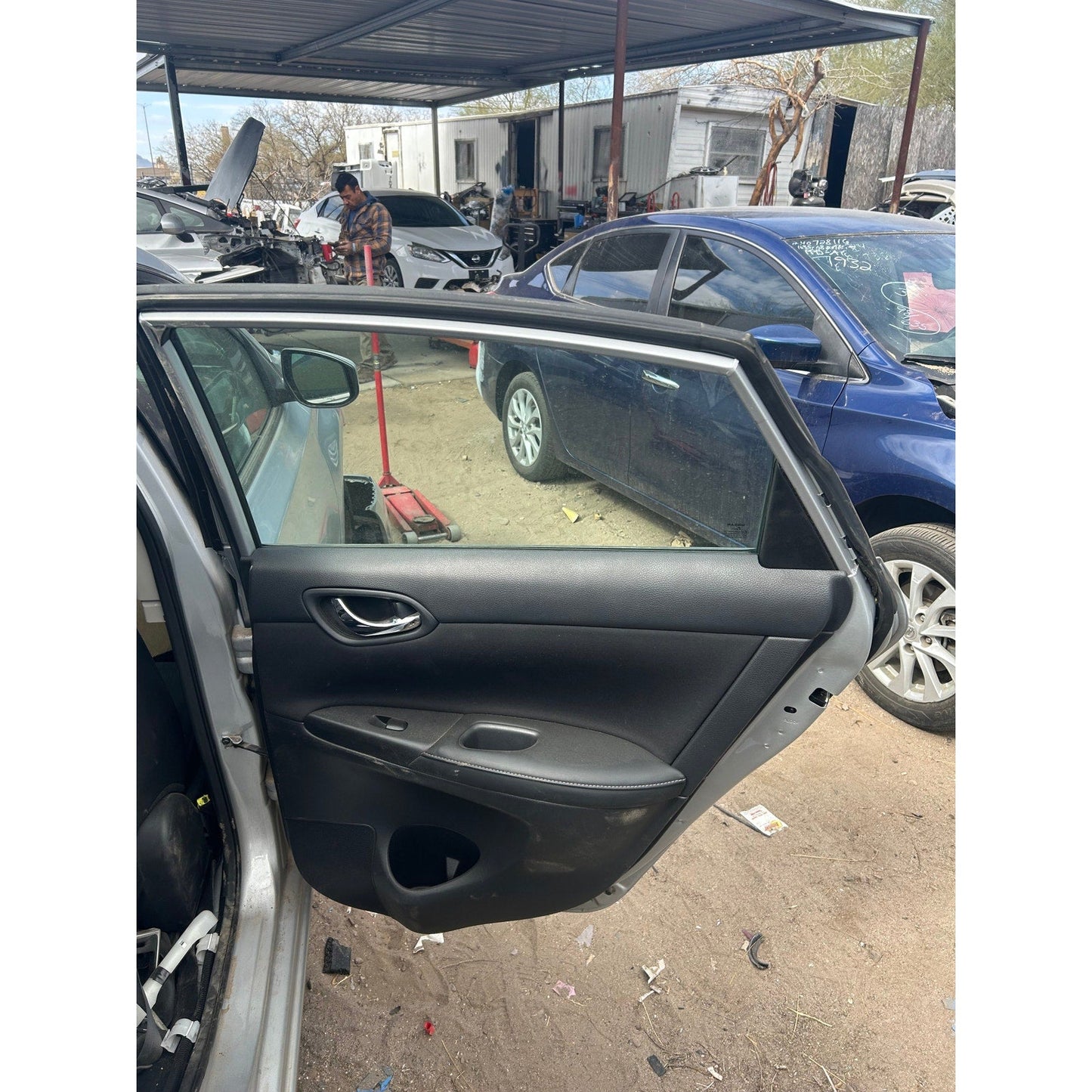 2016-2019 Nissan Sentra right rear door passenger side