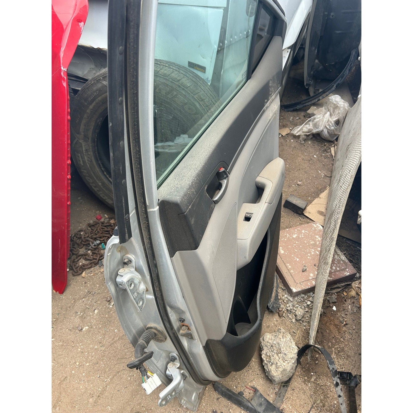 2017-2018, Hyundai Elantra, Silver, rear Right door