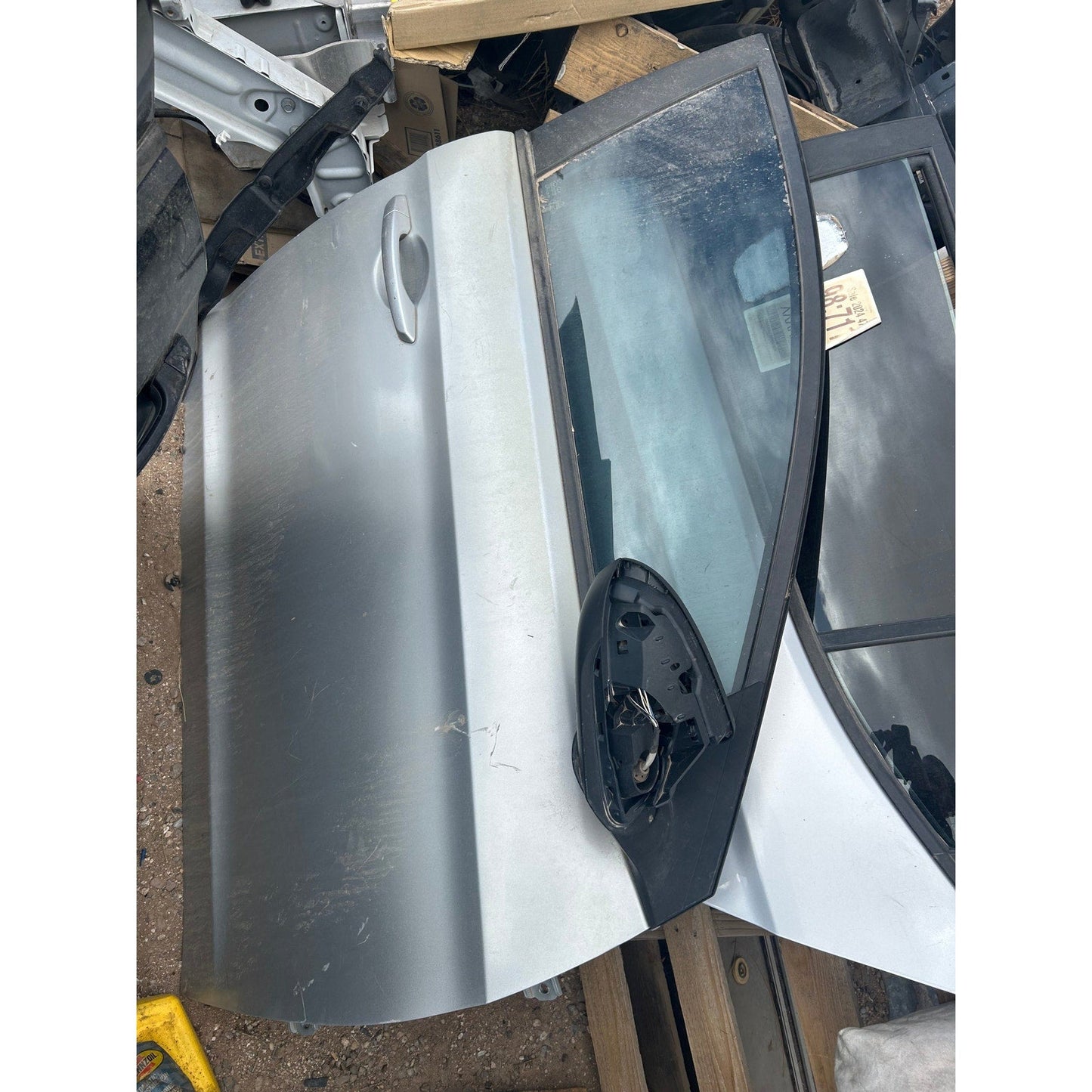 2018 Hyundai Elantra Right Front Door