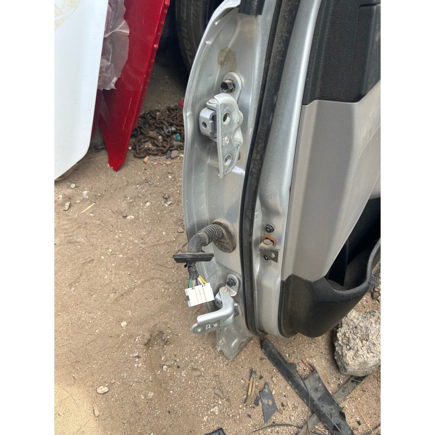 2017-2018, Hyundai Elantra, Silver, rear Right door